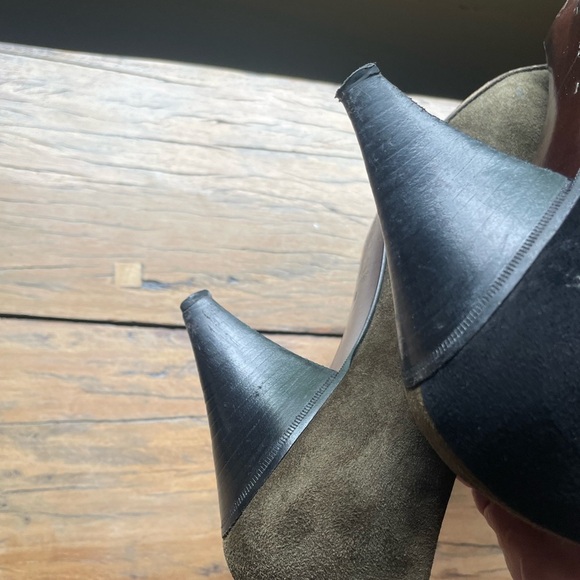 Vintage Bruno Magli Suede Black & Brown Heels with Peep-Toe Made In Italy - Picture 14 of 16